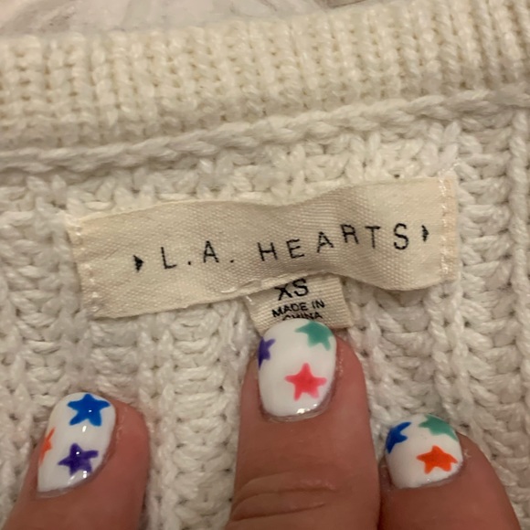 red white and blue sweater - Picture 2 of 2